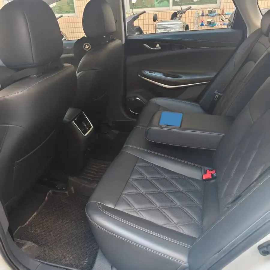 2022 ChangAn Raeton CC 1.5T 188HP L4 7DCT,autocango,china used car exporter,china ev exporter,chinese used car exporter,chinese used ev exporter