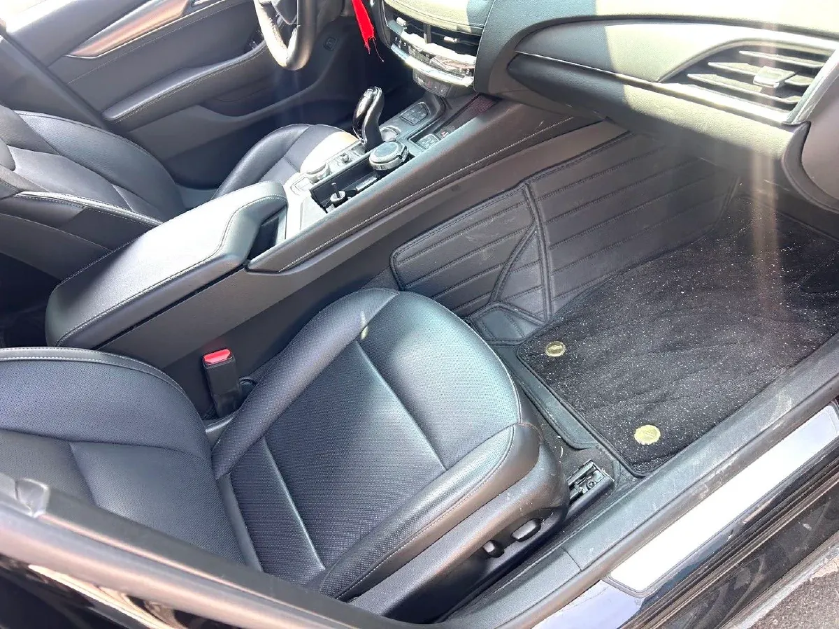 2024 Cadillac CT5 2.0T 237HP L4 10AT,autocango,china used car exporter,china ev exporter,chinese used car exporter,chinese used ev exporter