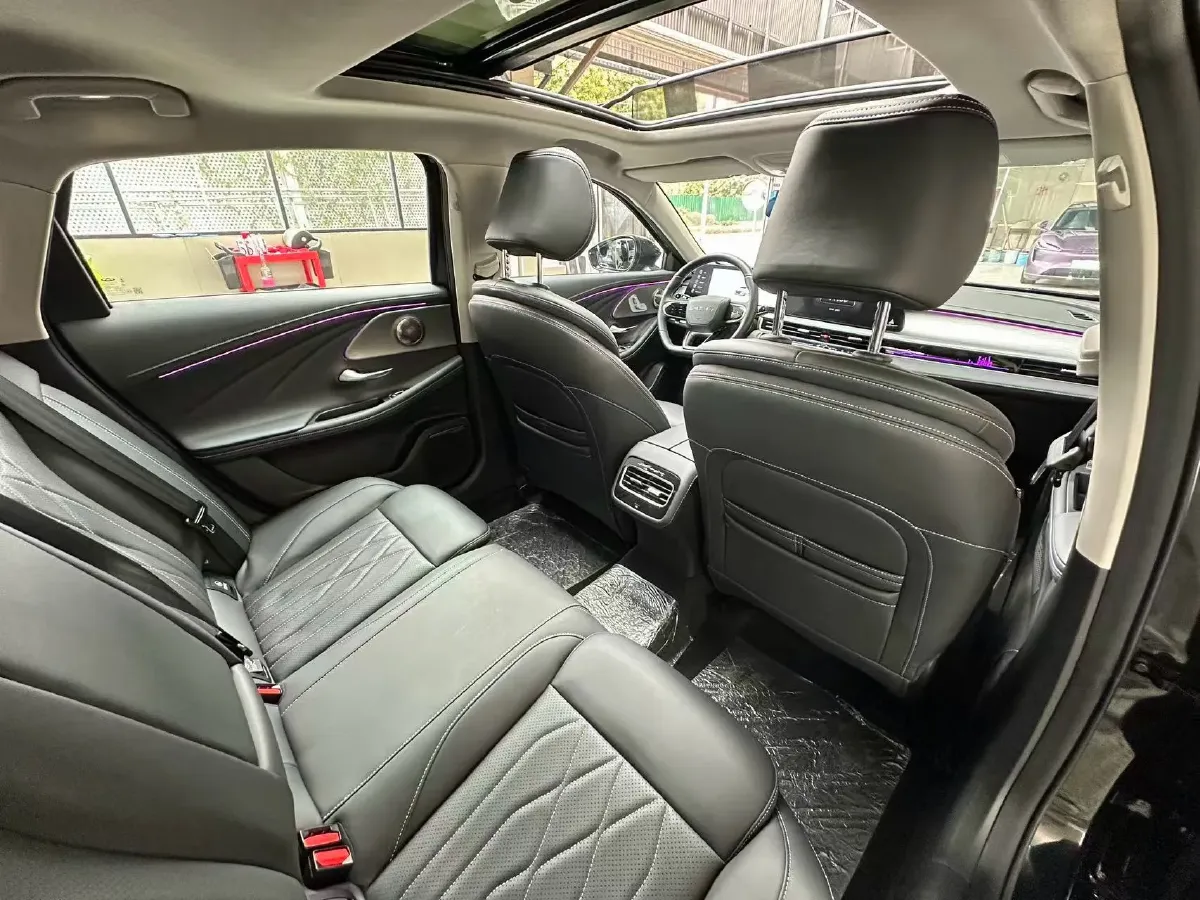 2024 Chery Arrizo 8 2.0T 254HP L4 7DCT,autocango,china used car exporter,china ev exporter,chinese used car exporter,chinese used ev exporter