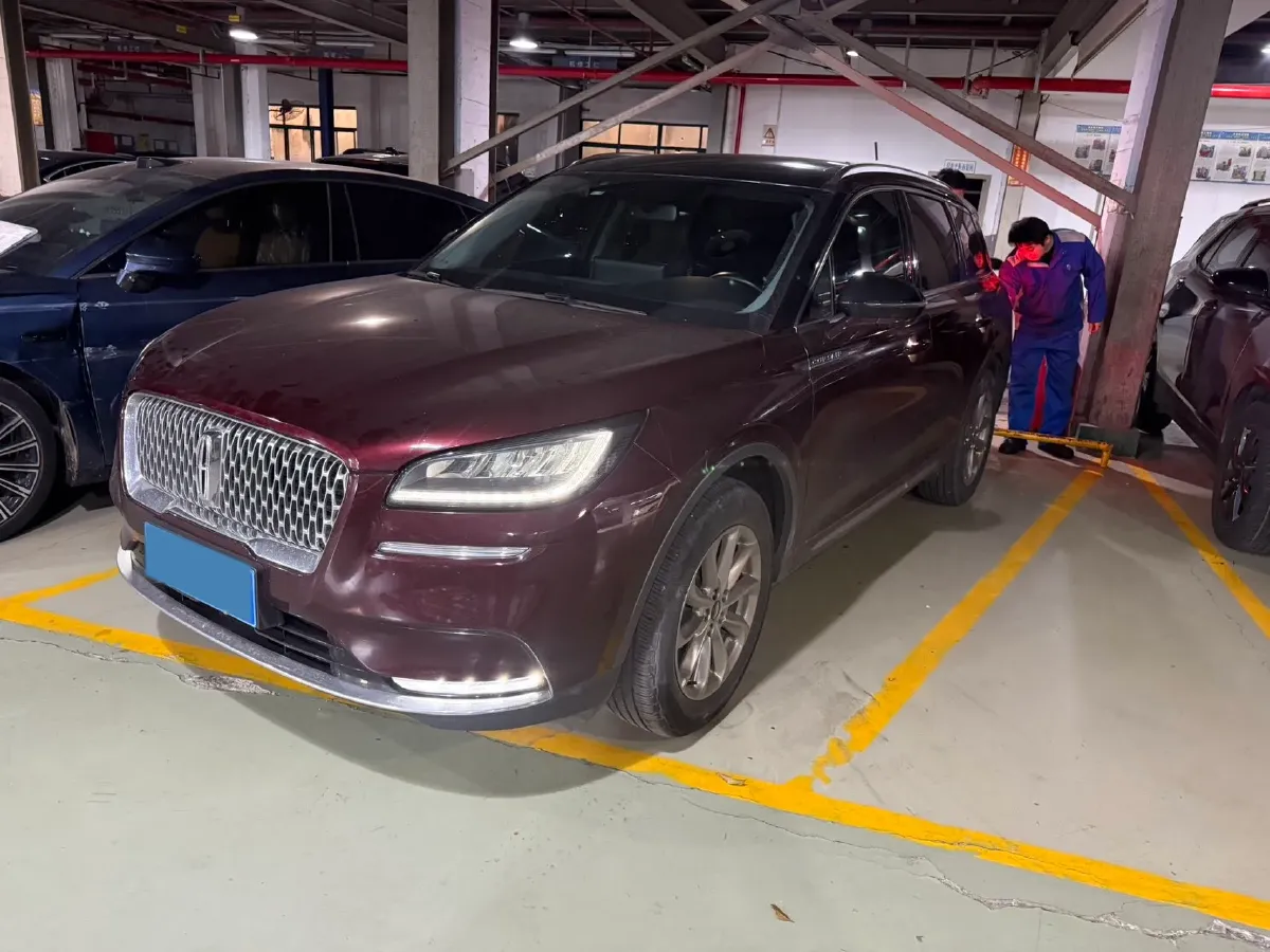 2020 Lincoln Corsair 2.0T 245HP L4 8AT,autocango,china used car exporter,china ev exporter,chinese used car exporter,chinese used ev exporter