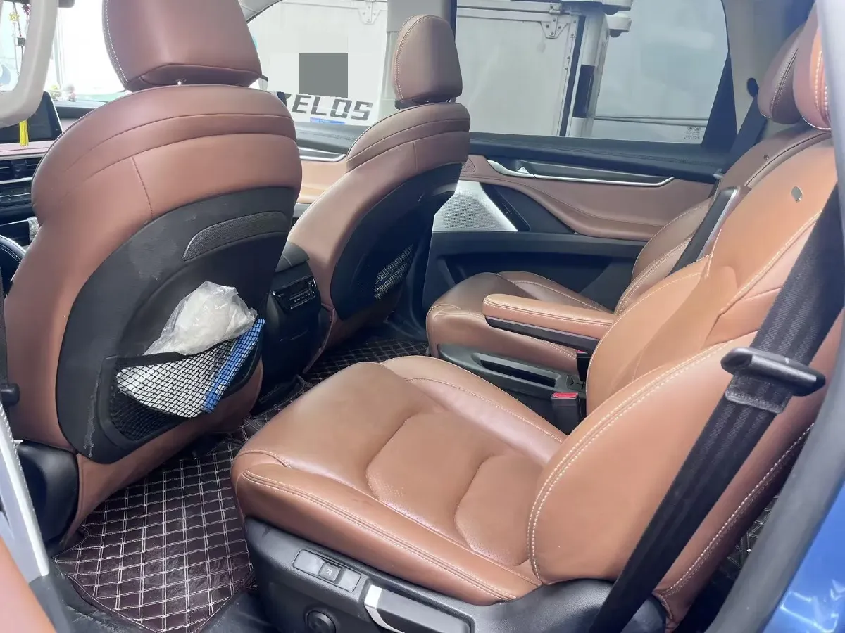 2019 MAXUS D90 2.0T 224HP L4 6AT,autocango,china used car exporter,china ev exporter,chinese used car exporter,chinese used ev exporter