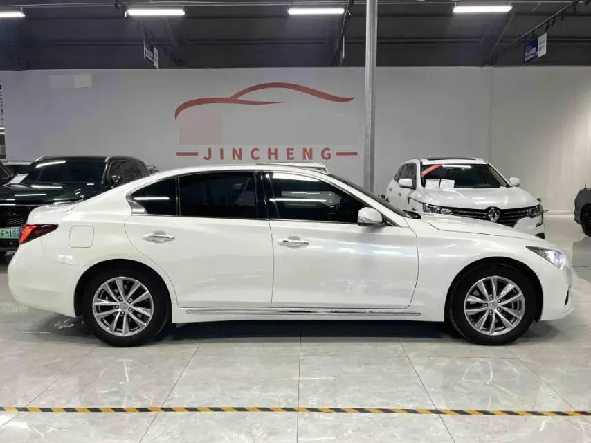 2021 Infiniti Q50L 2.0T 211HP L4 7AT,autocango,china used car exporter,china ev exporter,chinese used car exporter,chinese used ev exporter
