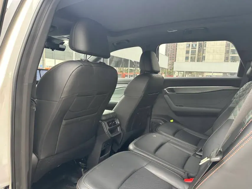 2023 Geely Okavango L 2.0T 218HP L4 7DCT,autocango,china used car exporter,china ev exporter,chinese used car exporter,chinese used ev exporter