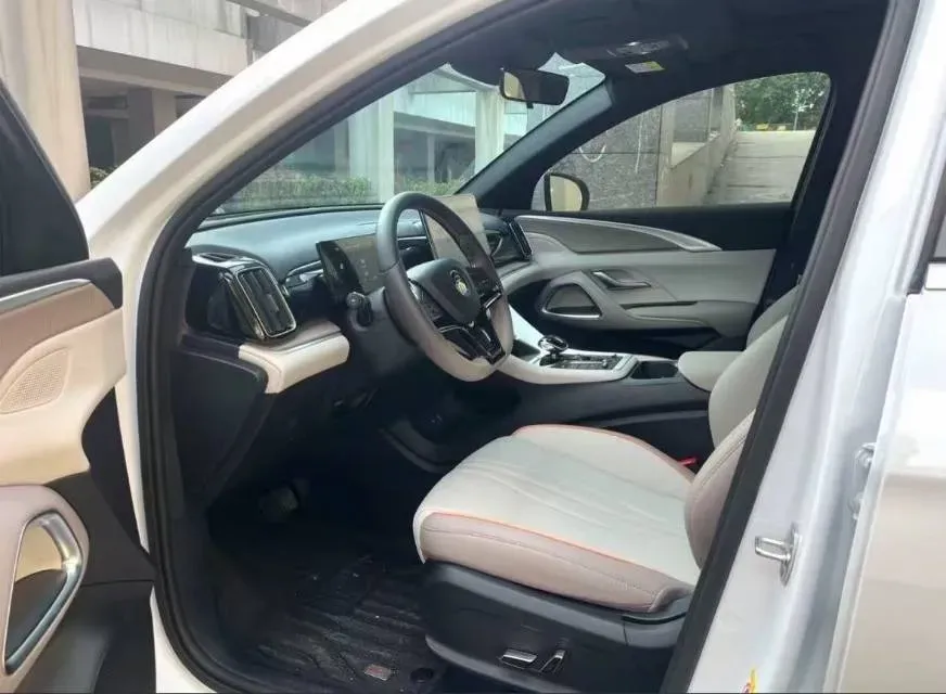 2024 BYD Song Pro 1.5L 110HP L4 E-CVT PHEV 12.9KWH,autocango,china used car exporter,china ev exporter,chinese used car exporter,chinese used ev exporter