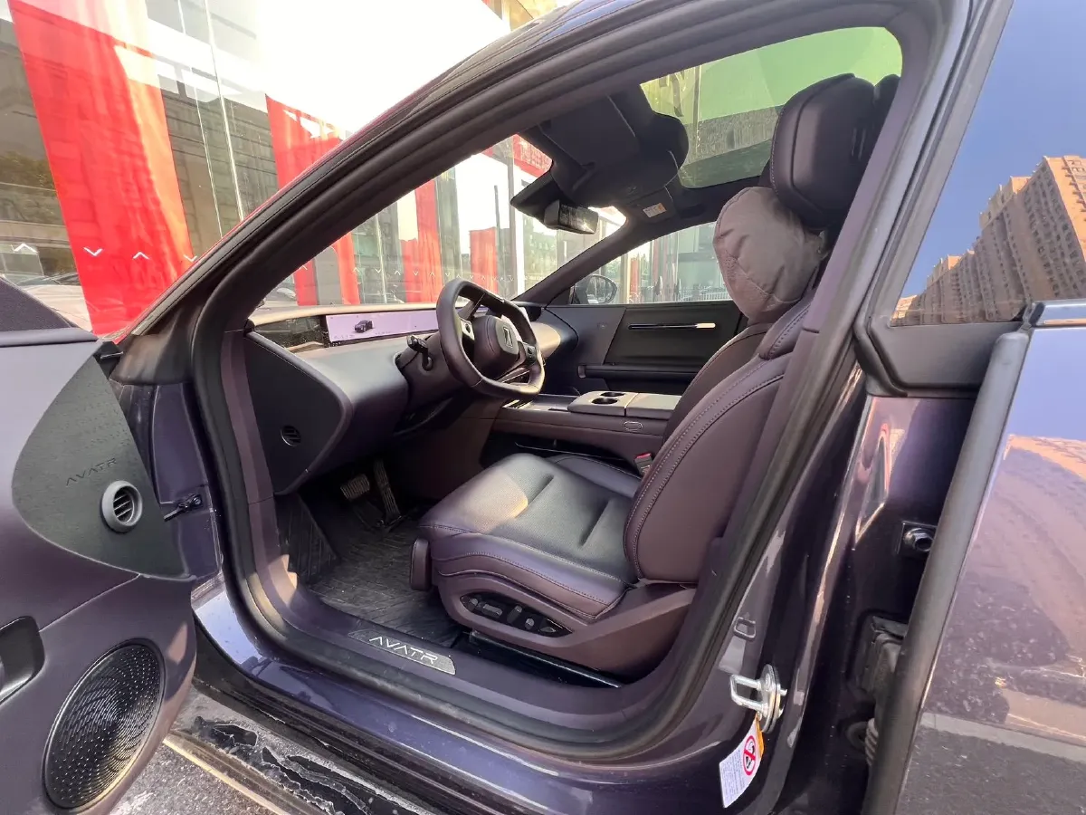 2025 Avatr 06 BEV,autocango,china used car exporter,china ev exporter,chinese used car exporter,chinese used ev exporter