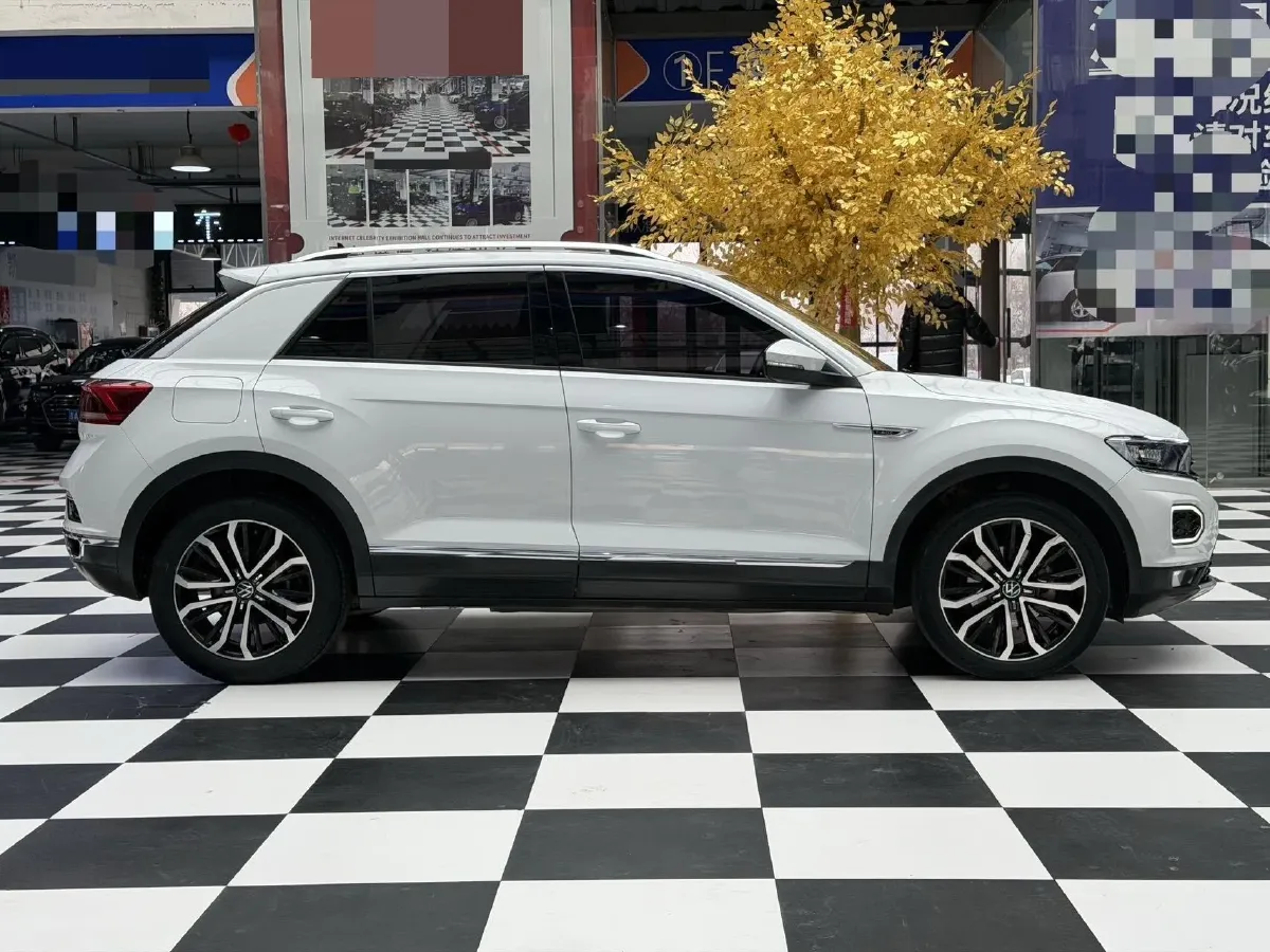2022 Volkswagen T-Roc 1.4T 150HP L4 7DCT,autocango,china used car exporter,china ev exporter,chinese used car exporter,chinese used ev exporter