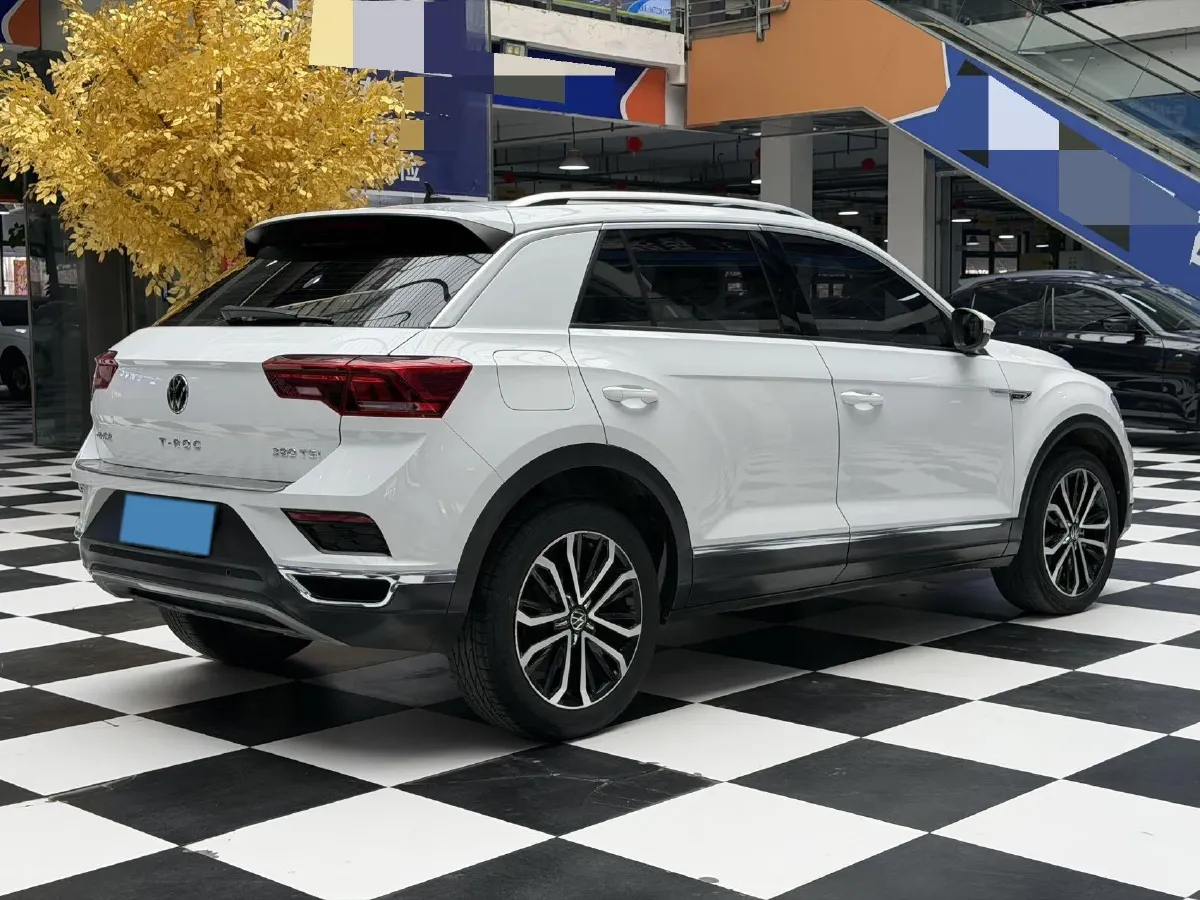 2022 Volkswagen T-Roc 1.4T 150HP L4 7DCT,autocango,china used car exporter,china ev exporter,chinese used car exporter,chinese used ev exporter