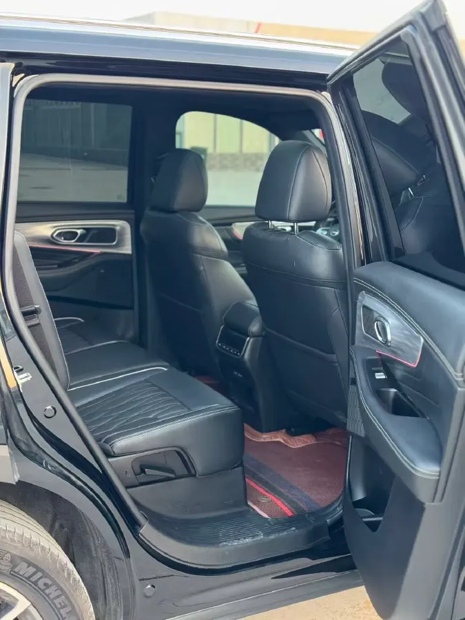 2022 GAC Trumpchi GS8 2.0T 252HP L4 8AT,autocango,china used car exporter,china ev exporter,chinese used car exporter,chinese used ev exporter