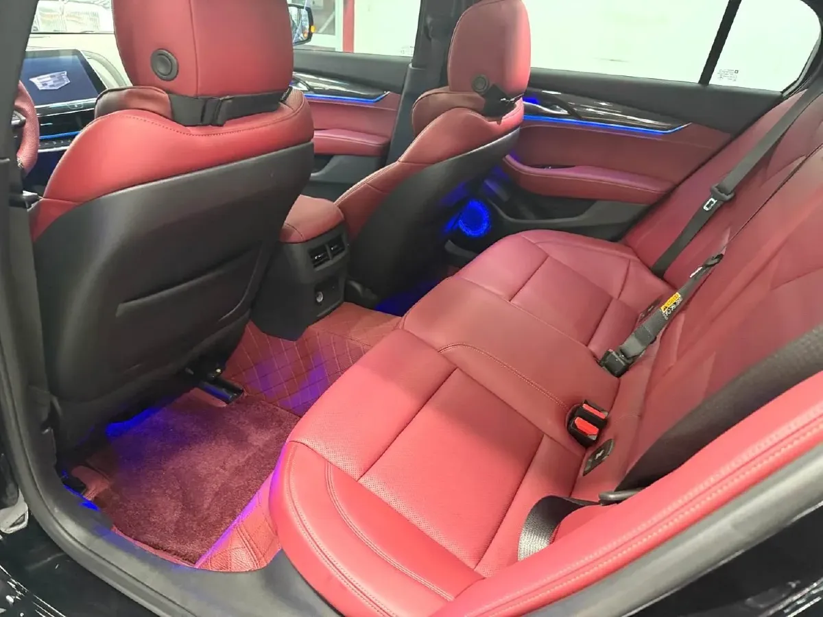 2023 Cadillac CT5 2.0T 237HP L4 10AT,autocango,china used car exporter,china ev exporter,chinese used car exporter,chinese used ev exporter