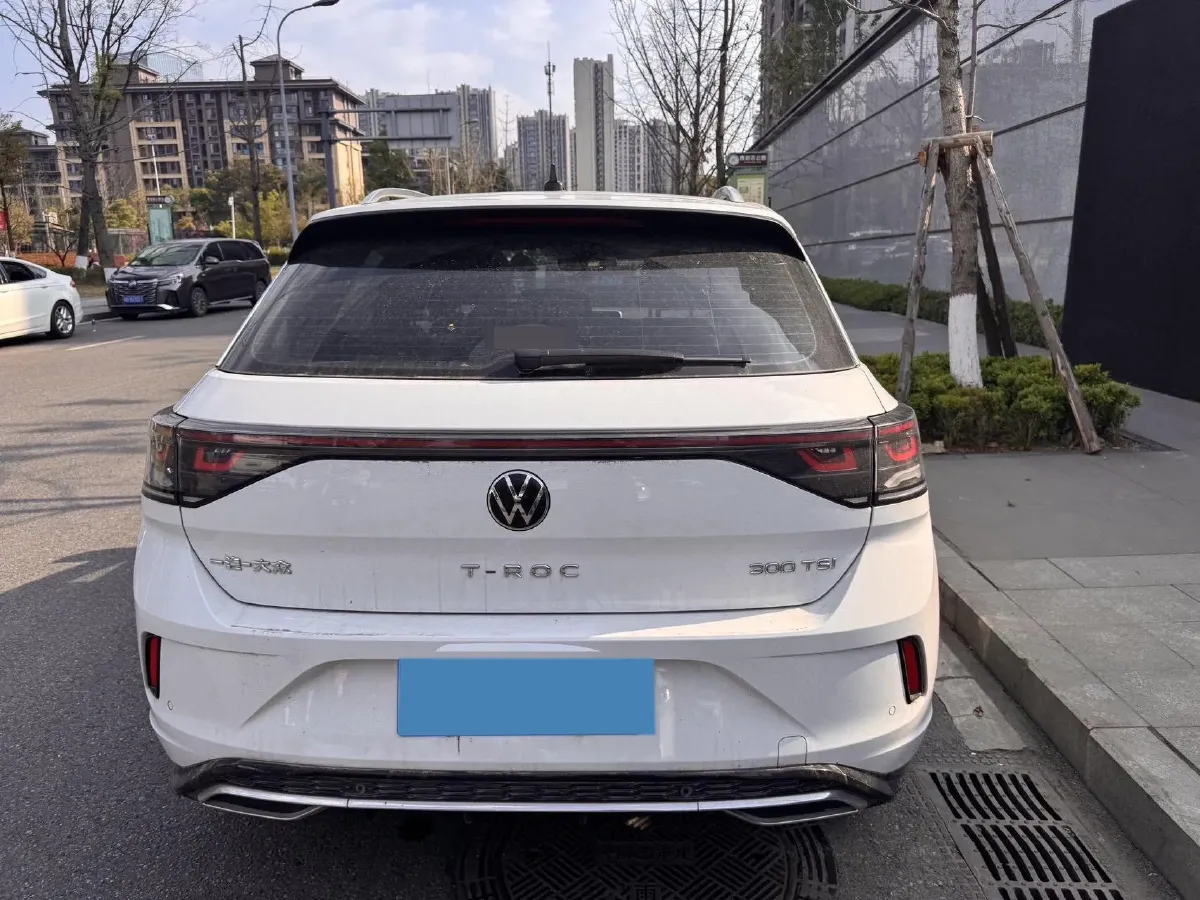 2024 Volkswagen T-Roc 1.5T 160HP L4 7DCT,autocango,china used car exporter,china ev exporter,chinese used car exporter,chinese used ev exporter