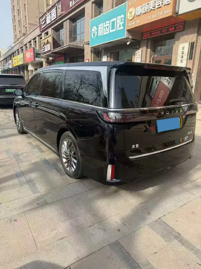 2022 Voyah Dream 1.5T 136HP L4 PHEV 25.57KWH,autocango,china used car exporter,china ev exporter,chinese used car exporter,chinese used ev exporter