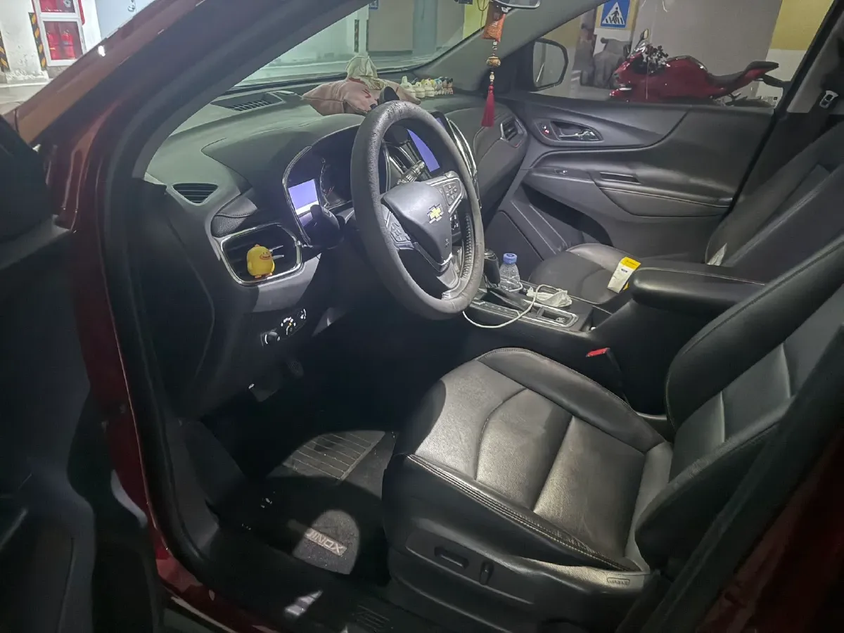 2019 Chevrolet Equinox 1.5T 180HP L4 6AT,autocango,china used car exporter,china ev exporter,chinese used car exporter,chinese used ev exporter