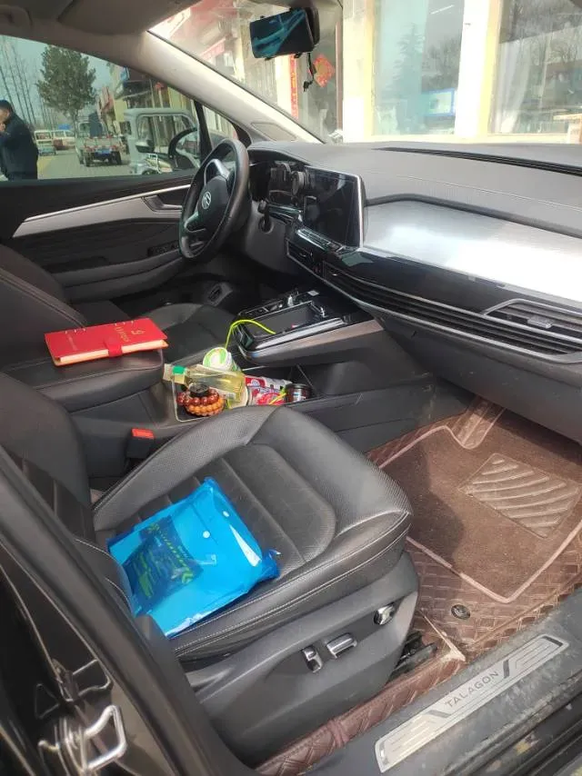 2023 Volkswagen Talagon 2.0T 220HP L4 7DCT,autocango,china used car exporter,china ev exporter,chinese used car exporter,chinese used ev exporter