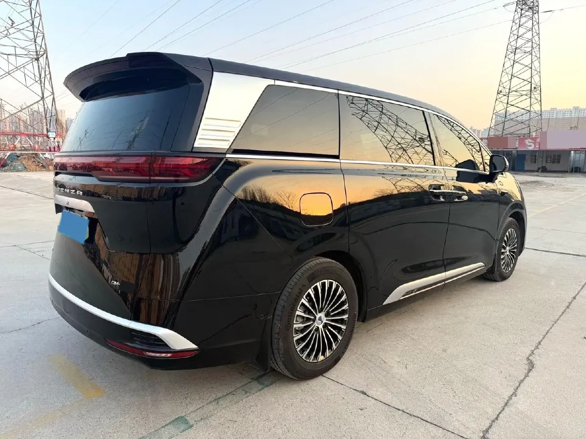 2025 Denza D9 1.5T 156HP L4 E-CVT PHEV 40KWH,autocango,china used car exporter,china ev exporter,chinese used car exporter,chinese used ev exporter