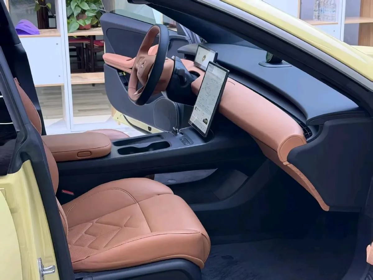 2022 JunTian HeiWuShi Youth 2.0T 203HP L4 6AT,autocango,china used car exporter,china ev exporter,chinese used car exporter,chinese used ev exporter