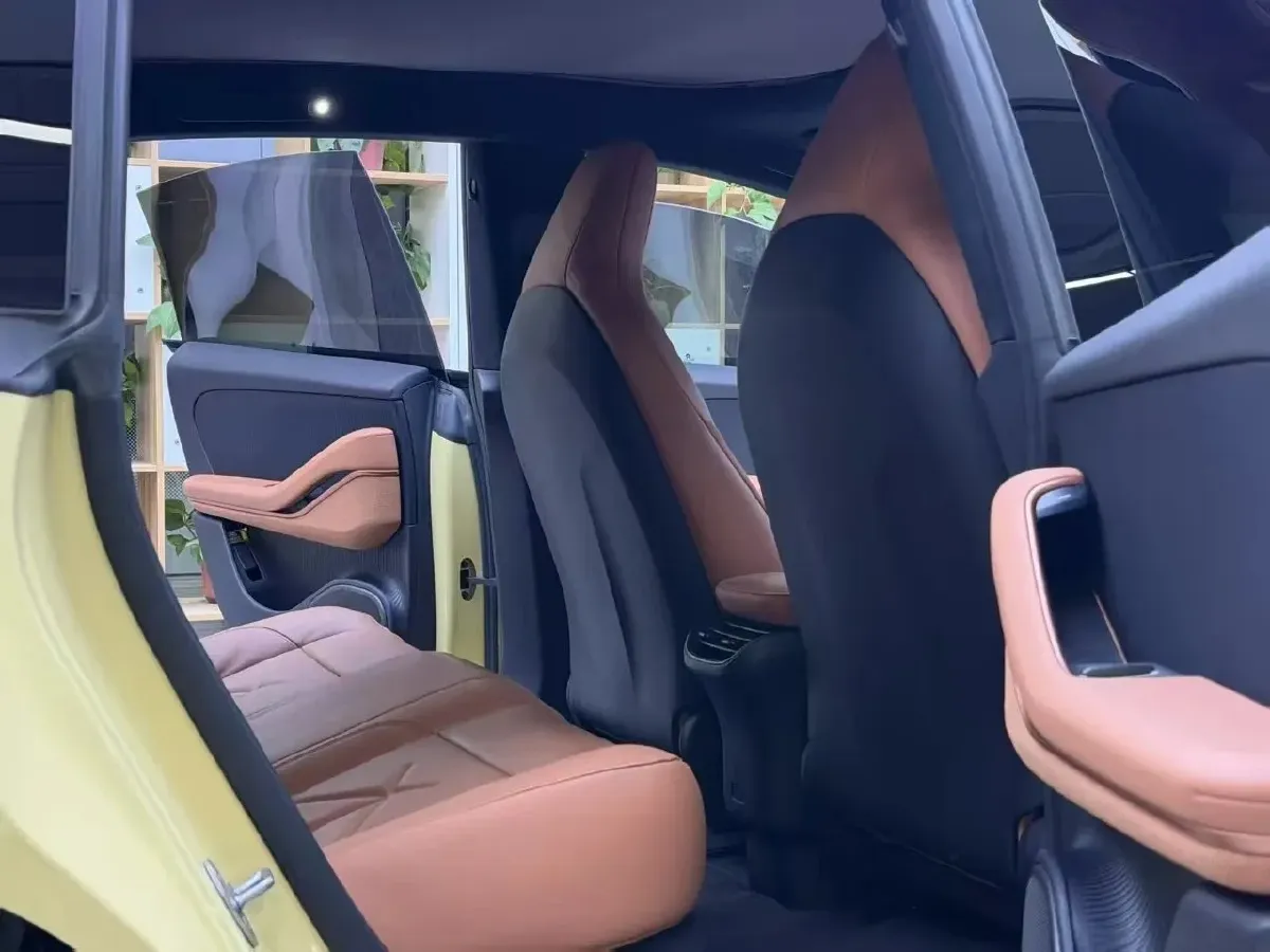 2022 JunTian HeiWuShi Youth 2.0T 203HP L4 6AT,autocango,china used car exporter,china ev exporter,chinese used car exporter,chinese used ev exporter