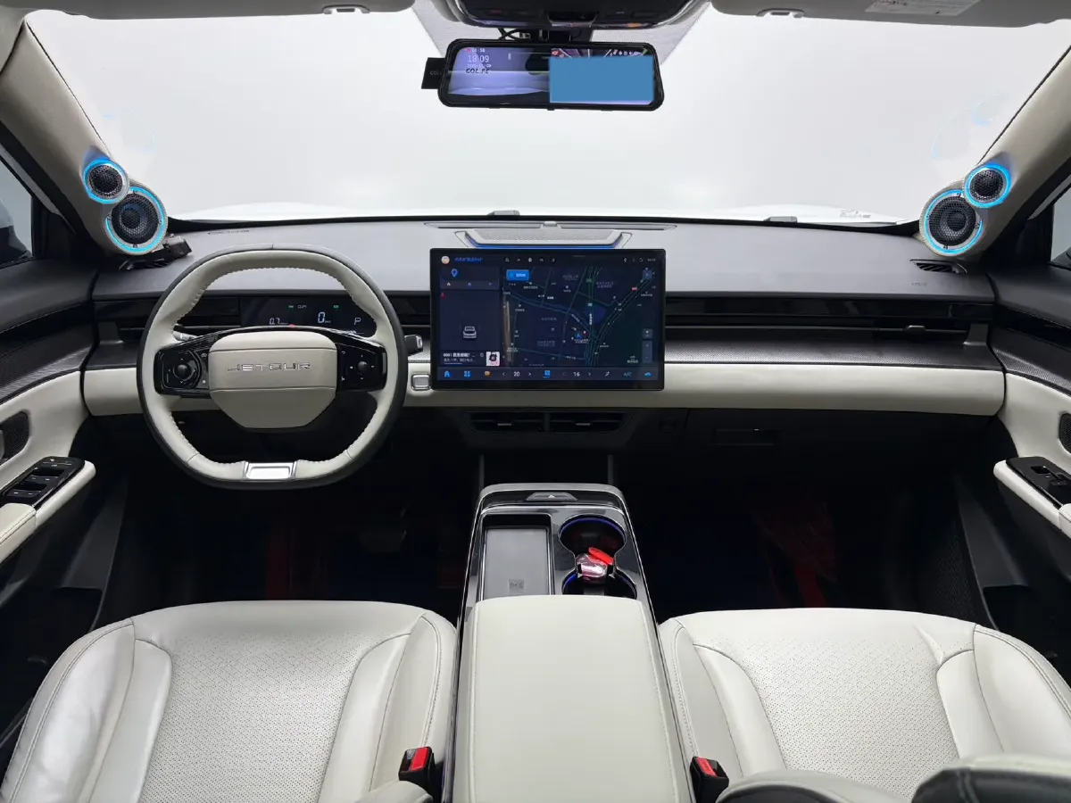 2022 Jetour DASHING 1.6T 197HP L4 7DCT,autocango,china used car exporter,china ev exporter,chinese used car exporter,chinese used ev exporter