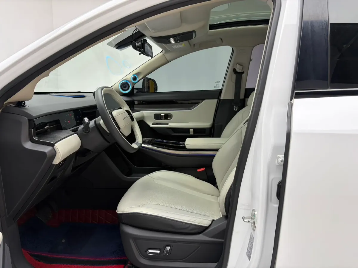 2022 Jetour DASHING 1.6T 197HP L4 7DCT,autocango,china used car exporter,china ev exporter,chinese used car exporter,chinese used ev exporter