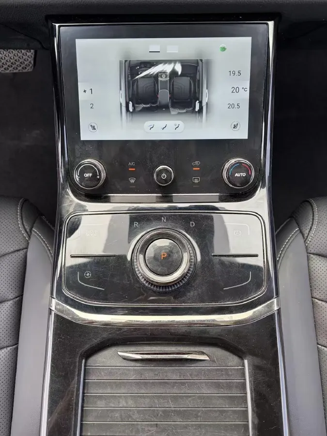 2022 MAXUS T70 2.0T 163HP L4 6AT,autocango,china used car exporter,china ev exporter,chinese used car exporter,chinese used ev exporter