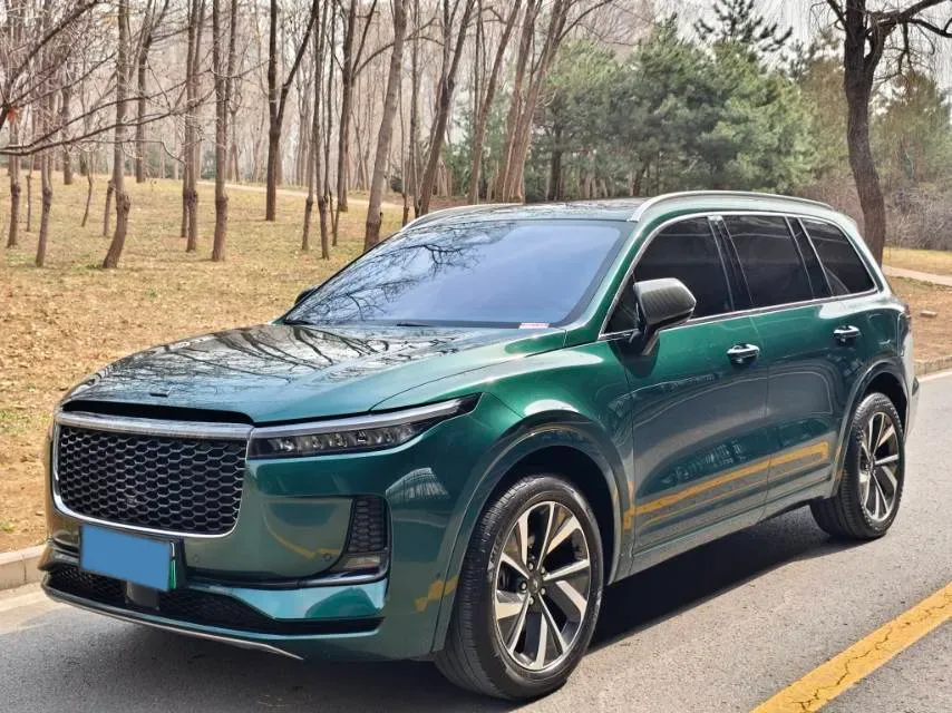 2021 Li ONE Range Extended 131HP REEV 40.5KWH,autocango,china used car exporter,china ev exporter,chinese used car exporter,chinese used ev exporter