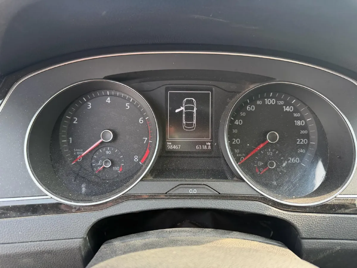 2018 Volkswagen Magotan 1.8T 180HP L4 7DCT,autocango,china used car exporter,china ev exporter,chinese used car exporter,chinese used ev exporter