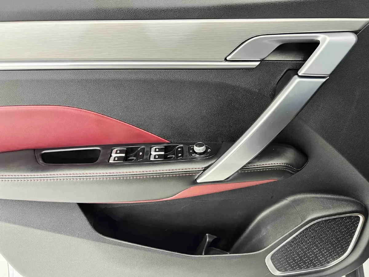 2021 Geely Coolray 1.4T 141HP L4 6DCT,autocango,china used car exporter,china ev exporter,chinese used car exporter,chinese used ev exporter