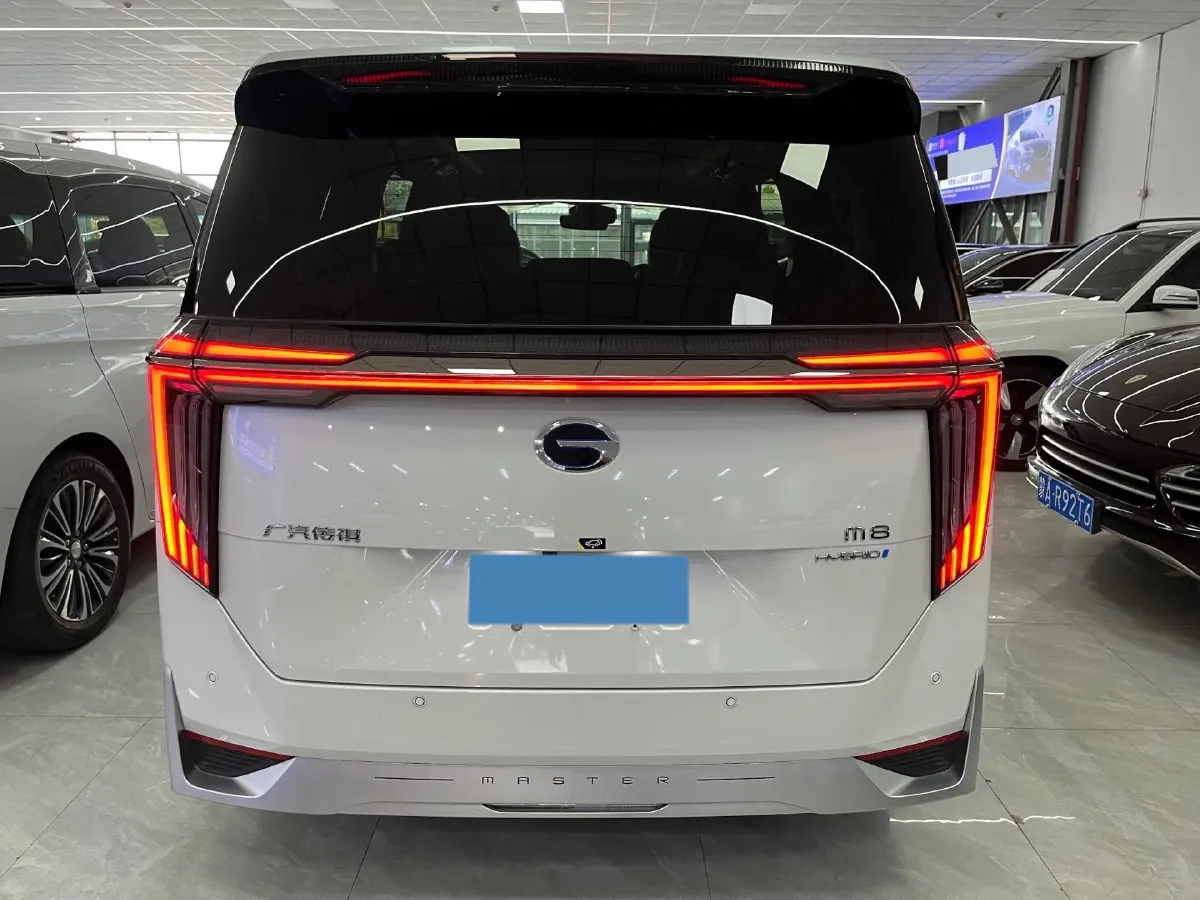 2024 GAC Trumpchi M8 2.0T 190HP L4 E-CVT Hybrid,autocango,china used car exporter,china ev exporter,chinese used car exporter,chinese used ev exporter