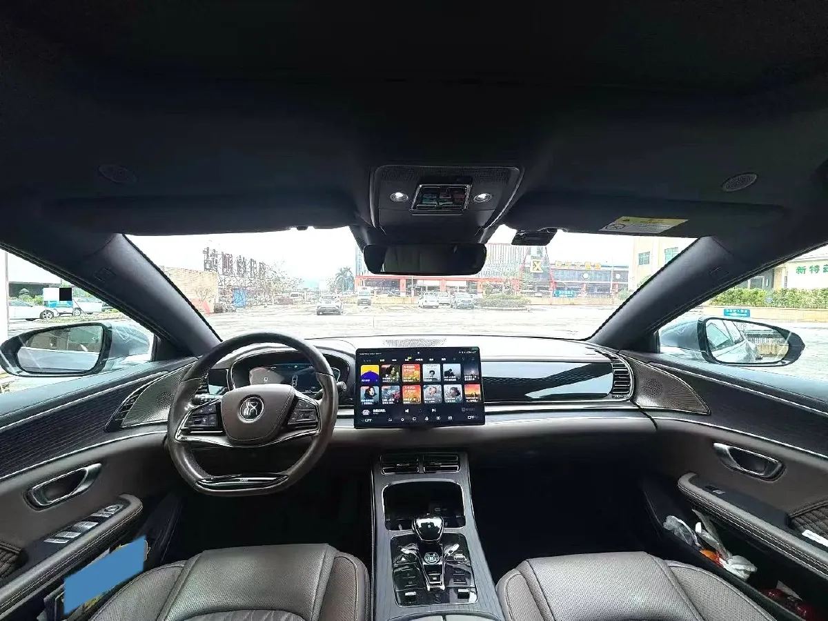 2022 Volkswagen Tiguan L 2.0T 186HP L4 7DCT,autocango,china used car exporter,china ev exporter,chinese used car exporter,chinese used ev exporter