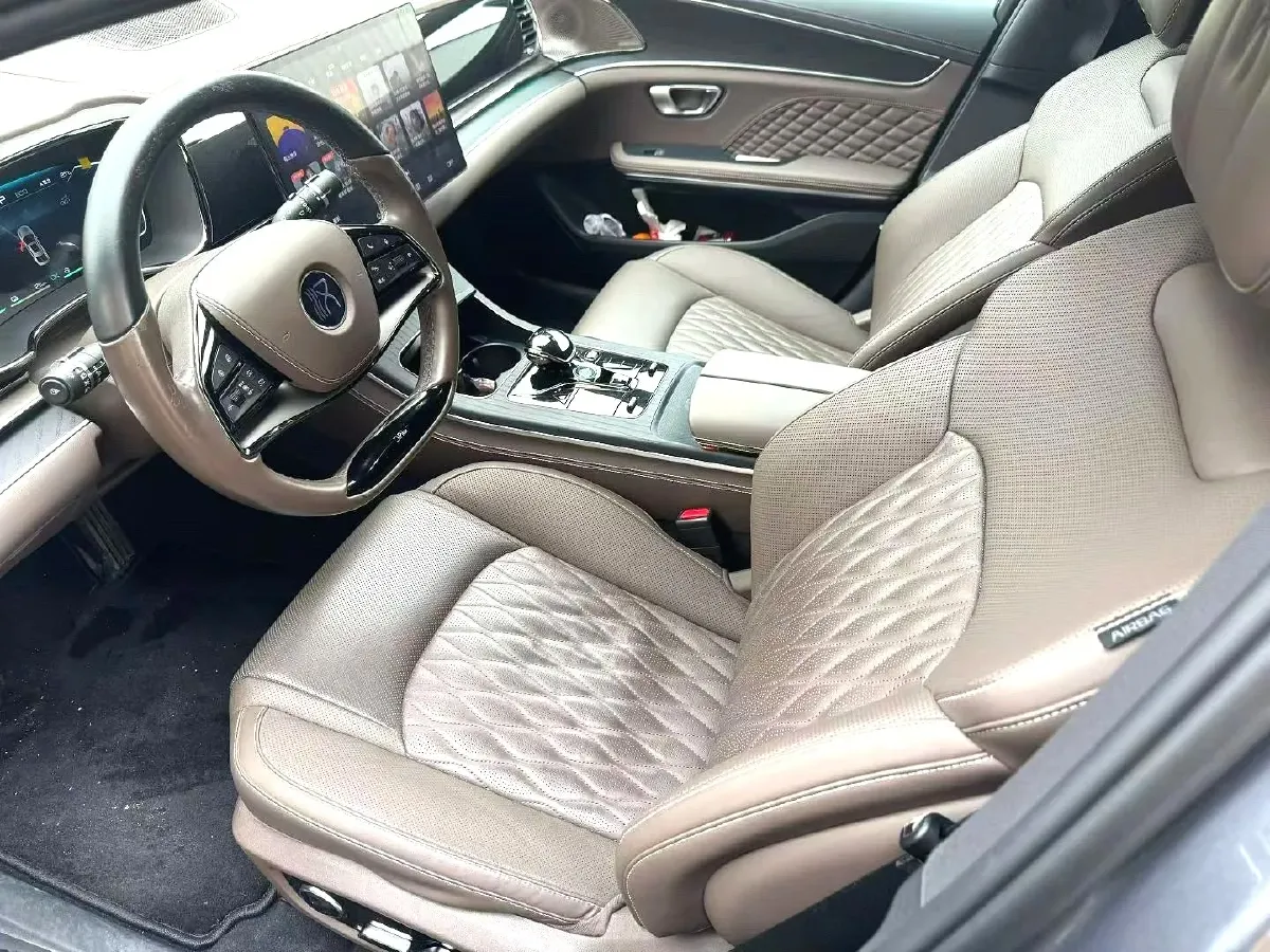 2022 Volkswagen Tiguan L 2.0T 186HP L4 7DCT,autocango,china used car exporter,china ev exporter,chinese used car exporter,chinese used ev exporter