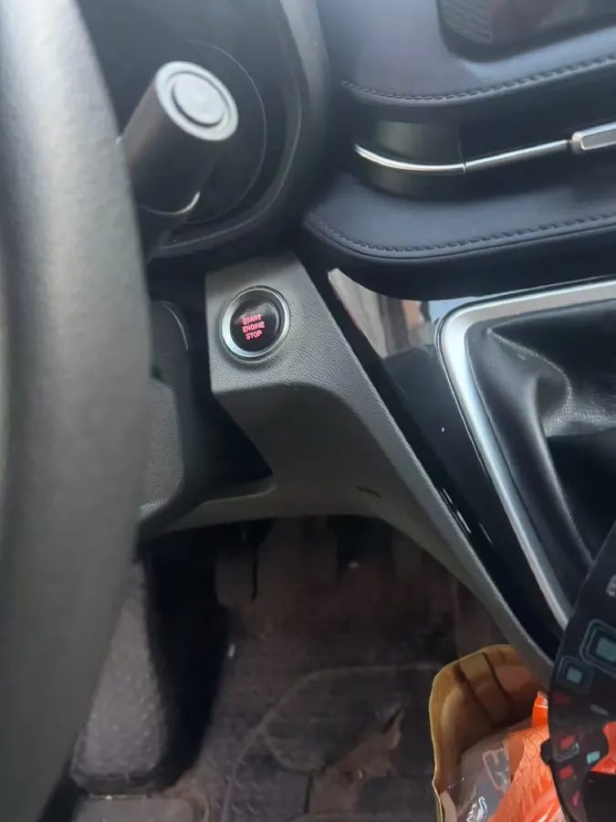 2024 MAXUS XinTu V90 2.0T 150HP L4 6MT,autocango,china used car exporter,china ev exporter,chinese used car exporter,chinese used ev exporter