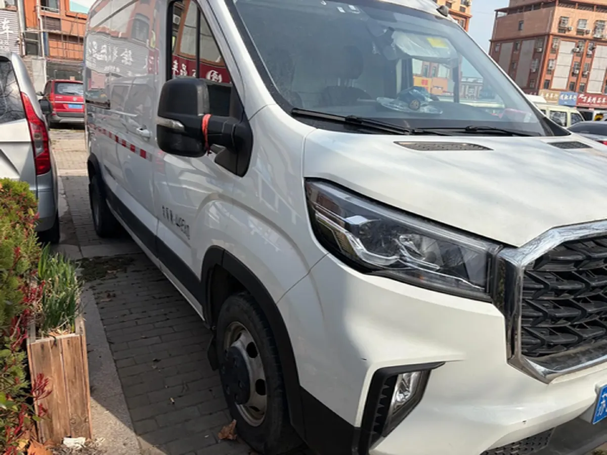 2024 MAXUS XinTu V90 2.0T 150HP L4 6MT,autocango,china used car exporter,china ev exporter,chinese used car exporter,chinese used ev exporter