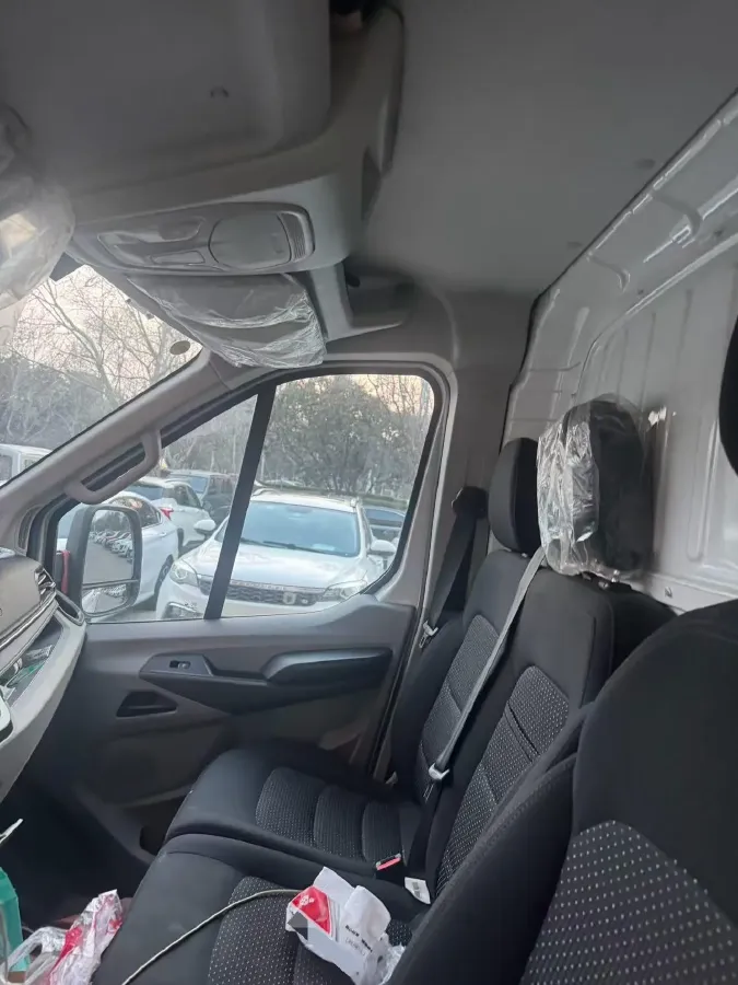 2024 MAXUS XinTu V90 2.0T 150HP L4 6MT,autocango,china used car exporter,china ev exporter,chinese used car exporter,chinese used ev exporter