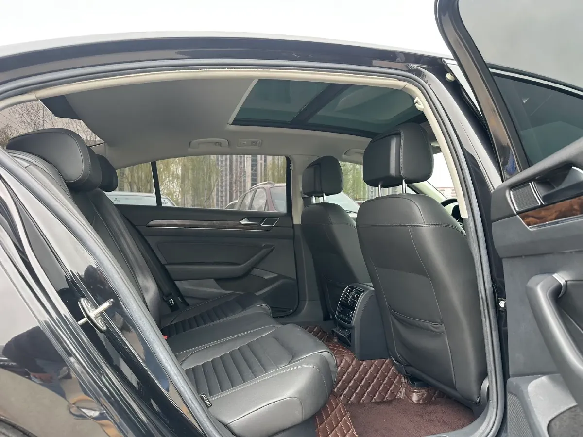 2019 Volkswagen Tayron 2.0T 186HP L4 7DCT,autocango,china used car exporter,china ev exporter,chinese used car exporter,chinese used ev exporter