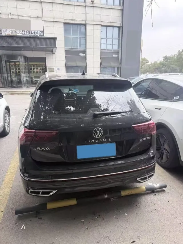 2024 Volkswagen Tiguan L 2.0T 186HP L4 7DCT,autocango,china used car exporter,china ev exporter,chinese used car exporter,chinese used ev exporter