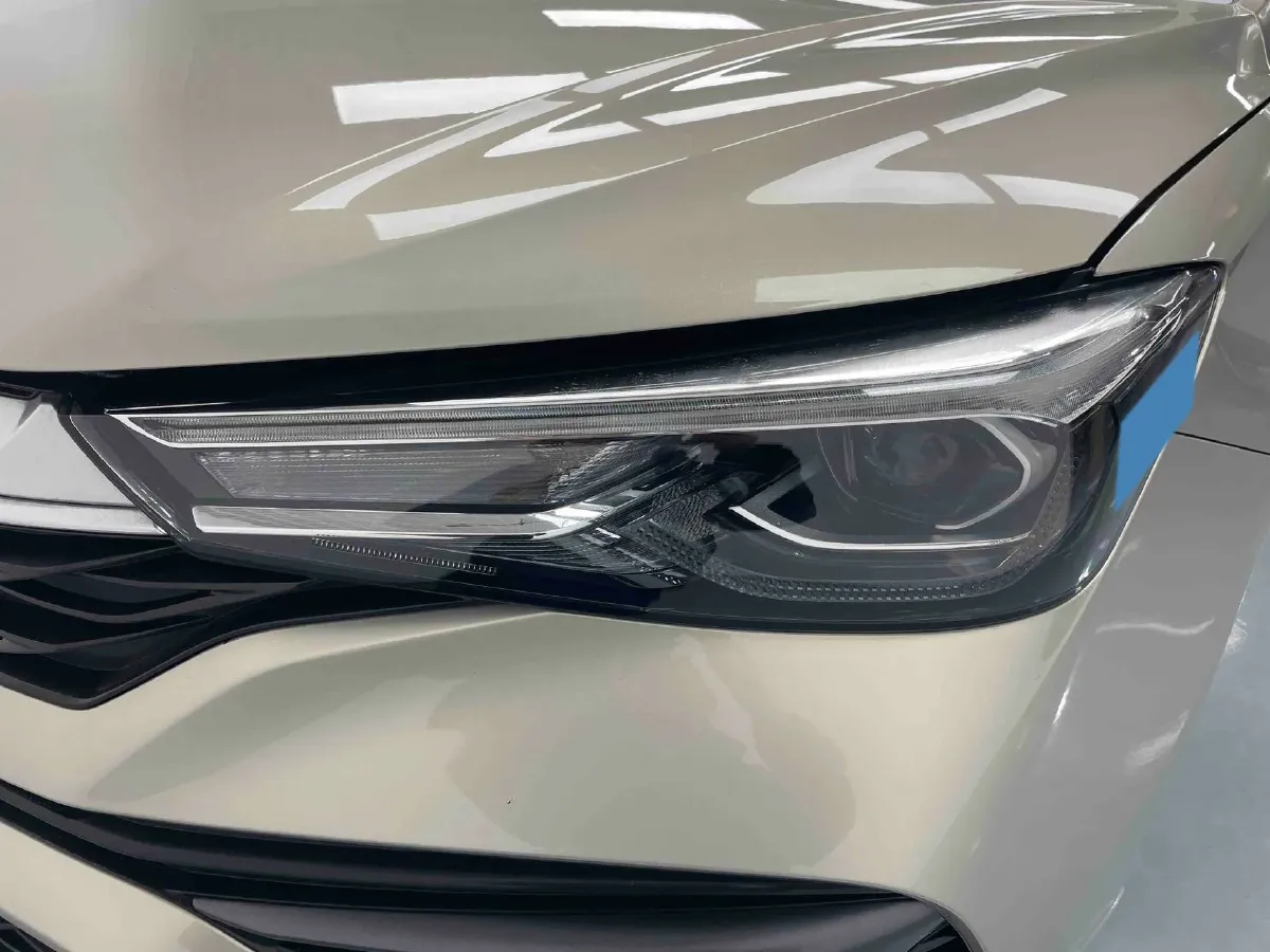 2021 Roewe i5 1.5L 120HP L4 CVT,autocango,china used car exporter,china ev exporter,chinese used car exporter,chinese used ev exporter