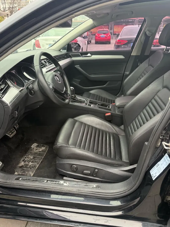 2019 Chevrolet Malibu XL 2.0T 241HP L4 9AT,autocango,china used car exporter,china ev exporter,chinese used car exporter,chinese used ev exporter