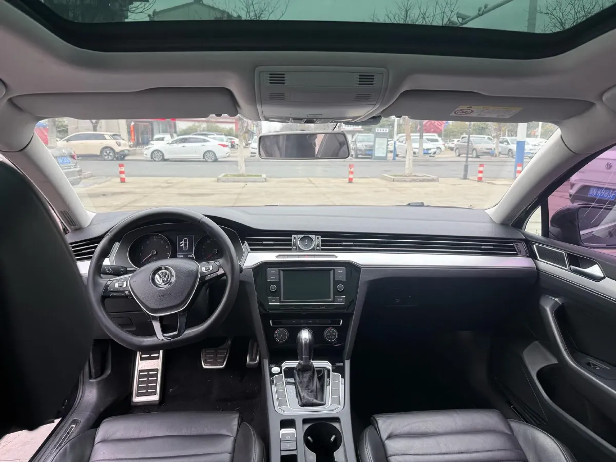 2019 Chevrolet Malibu XL 2.0T 241HP L4 9AT,autocango,china used car exporter,china ev exporter,chinese used car exporter,chinese used ev exporter