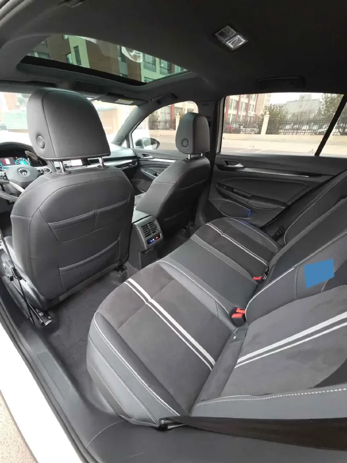 2023 Volkswagen Golf 1.4T 150HP L4 7DCT,autocango,china used car exporter,china ev exporter,chinese used car exporter,chinese used ev exporter