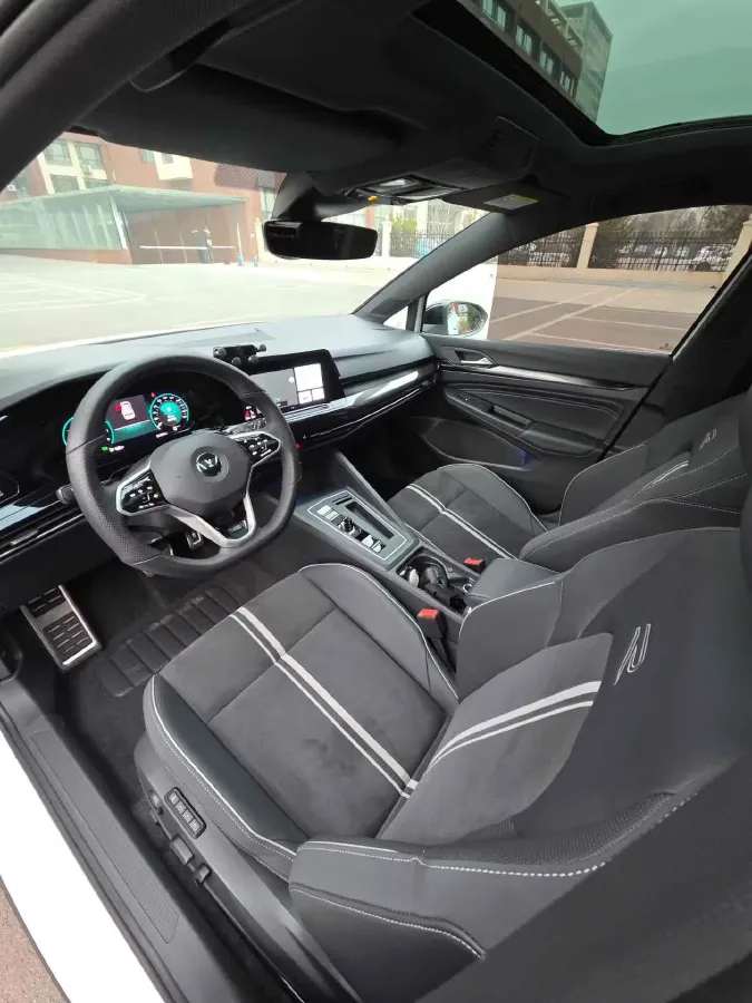 2023 Volkswagen Golf 1.4T 150HP L4 7DCT,autocango,china used car exporter,china ev exporter,chinese used car exporter,chinese used ev exporter
