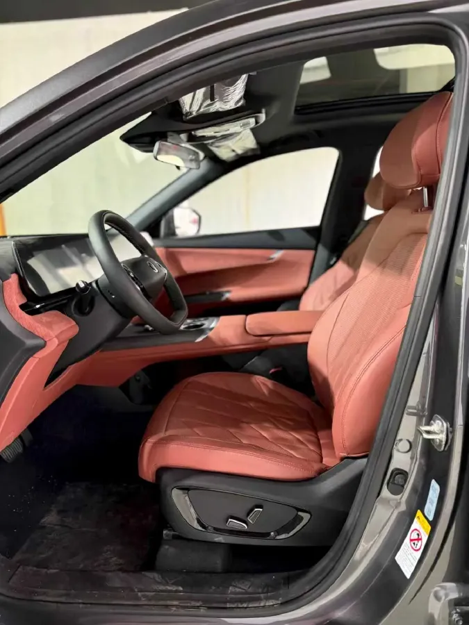 2025 ChangAn CS75 Plus 1.5T 192HP L4 8AT,autocango,china used car exporter,china ev exporter,chinese used car exporter,chinese used ev exporter