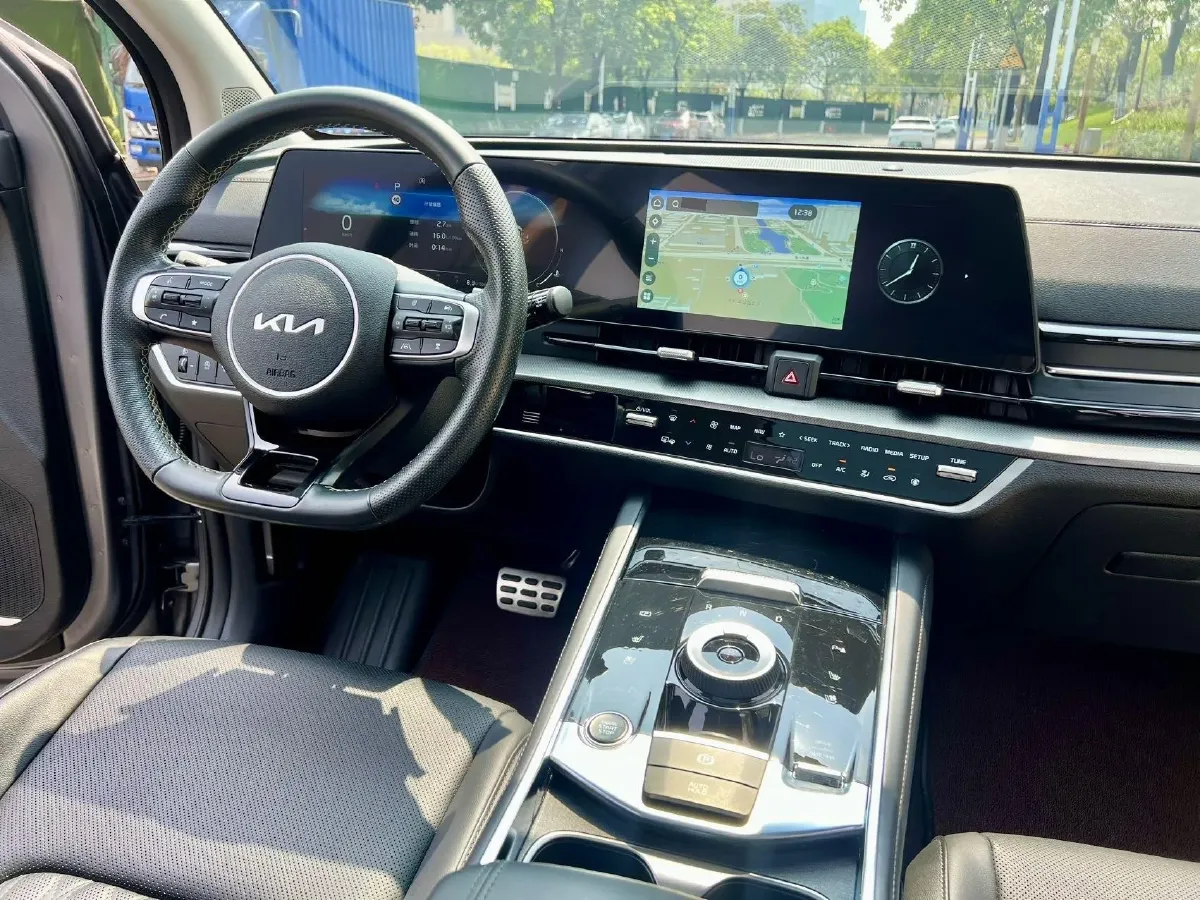 2023 Kia Sportage 2.0T 236HP L4 8AT,autocango,china used car exporter,china ev exporter,chinese used car exporter,chinese used ev exporter