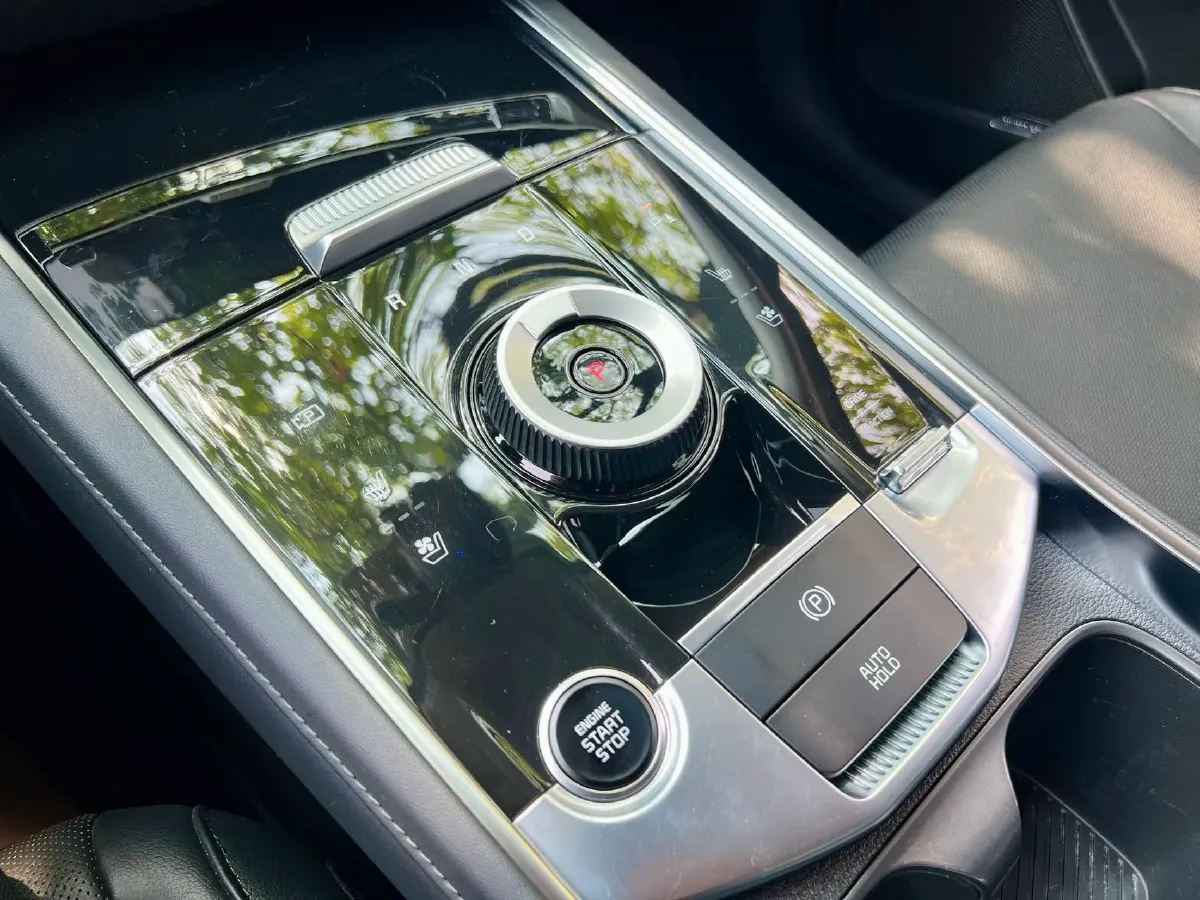 2023 Kia Sportage 2.0T 236HP L4 8AT,autocango,china used car exporter,china ev exporter,chinese used car exporter,chinese used ev exporter