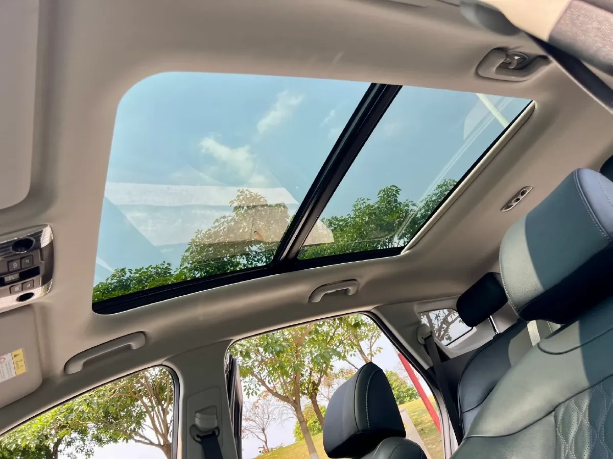 2023 Kia Sportage 2.0T 236HP L4 8AT,autocango,china used car exporter,china ev exporter,chinese used car exporter,chinese used ev exporter