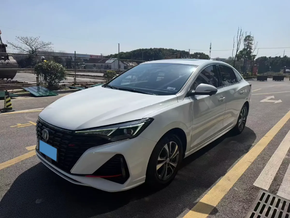 2022 ChangAn Eado 1.4T 160HP L4 7DCT,autocango,china used car exporter,china ev exporter,chinese used car exporter,chinese used ev exporter