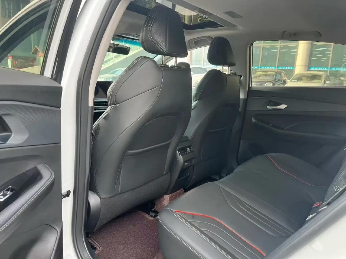 2024 Geely Binray 1.5T 181HP L4 7DCT,autocango,china used car exporter,china ev exporter,chinese used car exporter,chinese used ev exporter