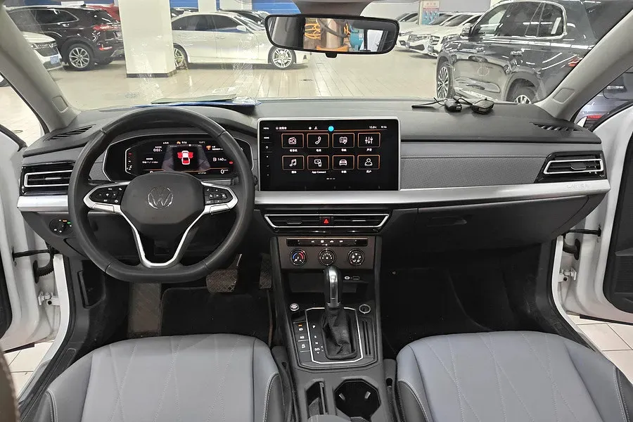 2024 Volkswagen Lavida 1.5L 110HP L4 6AT,autocango,china used car exporter,china ev exporter,chinese used car exporter,chinese used ev exporter