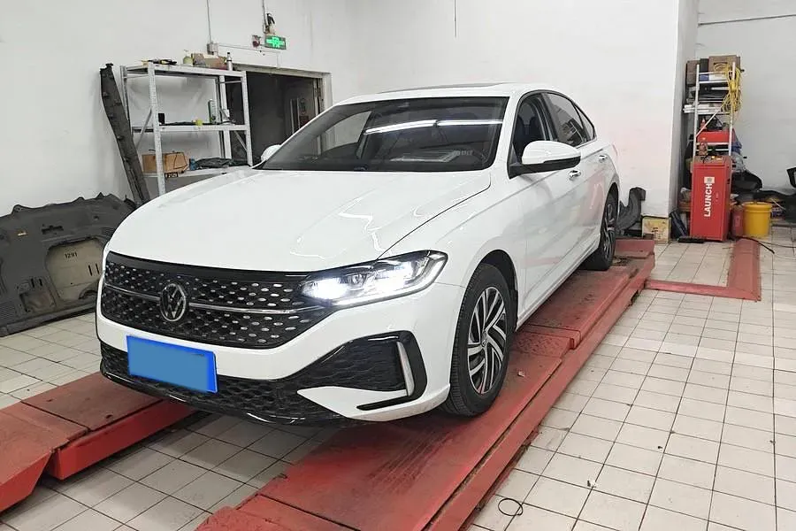 2024 Volkswagen Lavida 1.5L 110HP L4 6AT,autocango,china used car exporter,china ev exporter,chinese used car exporter,chinese used ev exporter