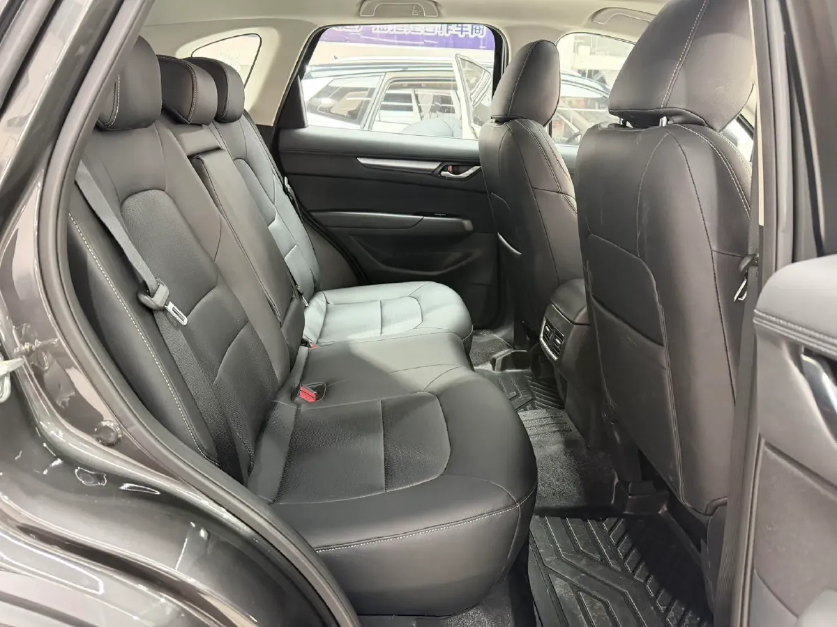 2022 MAXUS XinTu V90 2.0T 150HP L4 6AT,autocango,china used car exporter,china ev exporter,chinese used car exporter,chinese used ev exporter