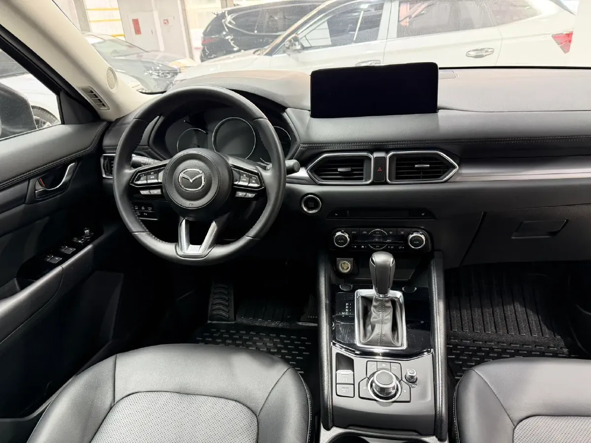 2022 MAXUS XinTu V90 2.0T 150HP L4 6AT,autocango,china used car exporter,china ev exporter,chinese used car exporter,chinese used ev exporter