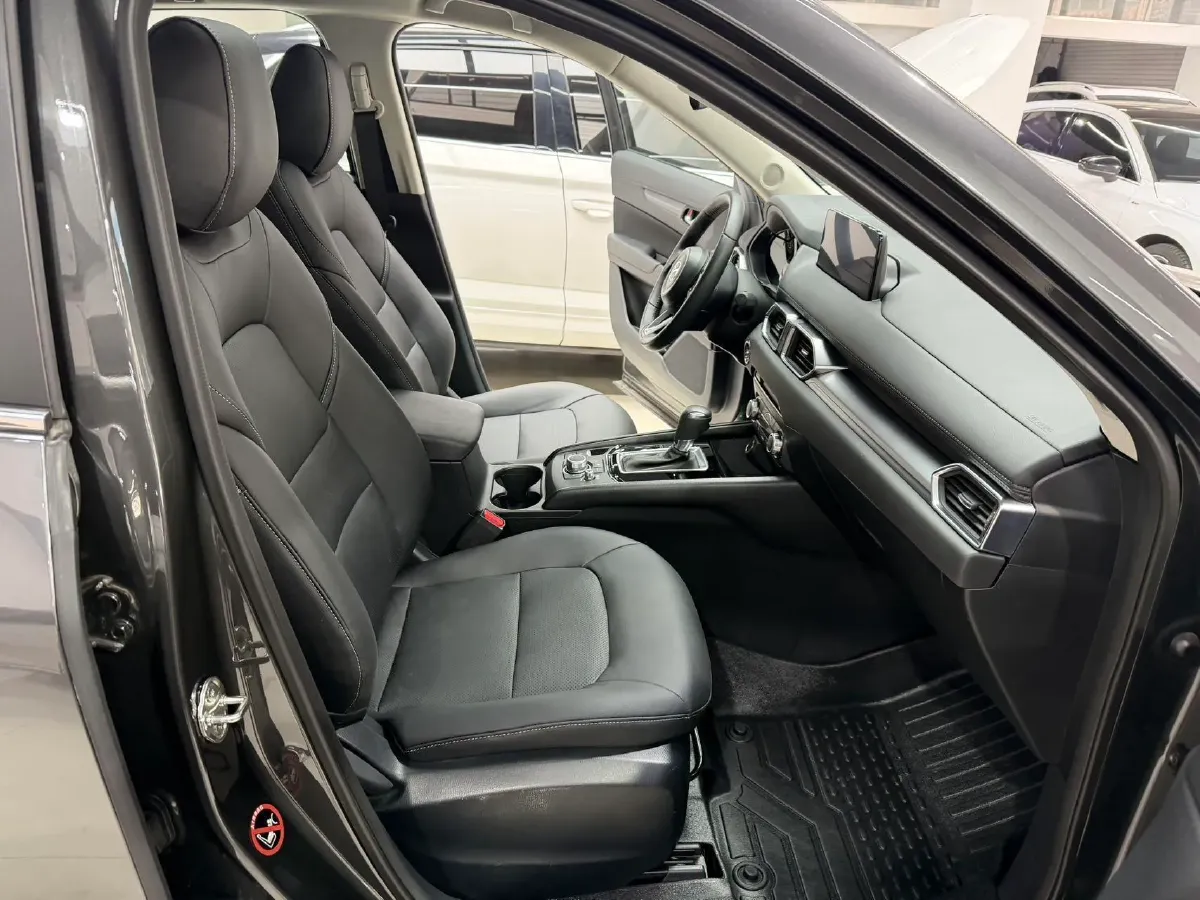 2022 MAXUS XinTu V90 2.0T 150HP L4 6AT,autocango,china used car exporter,china ev exporter,chinese used car exporter,chinese used ev exporter